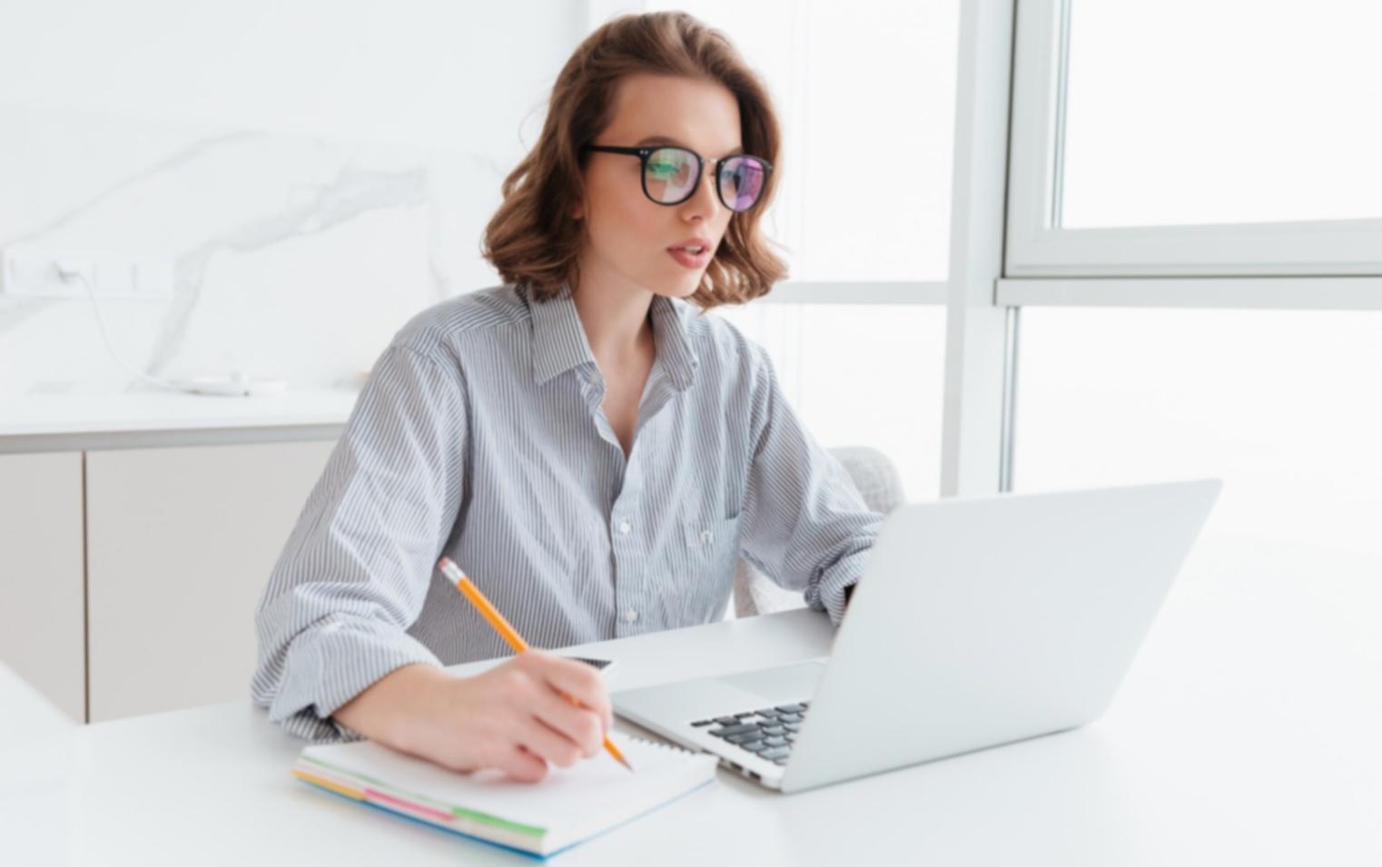 Séance de formation sur la gestion budgétaire avec exercices pratiques